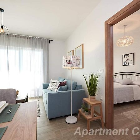Luxury Apartment Charm With Pool Trogir Exterior foto